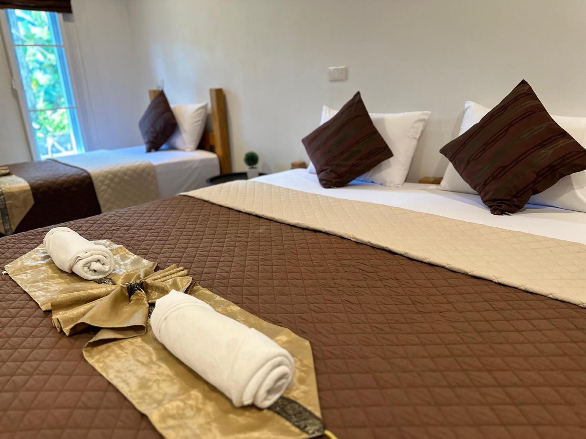 Suntalee House Hotel Nai Yang Ngoại thất bức ảnh