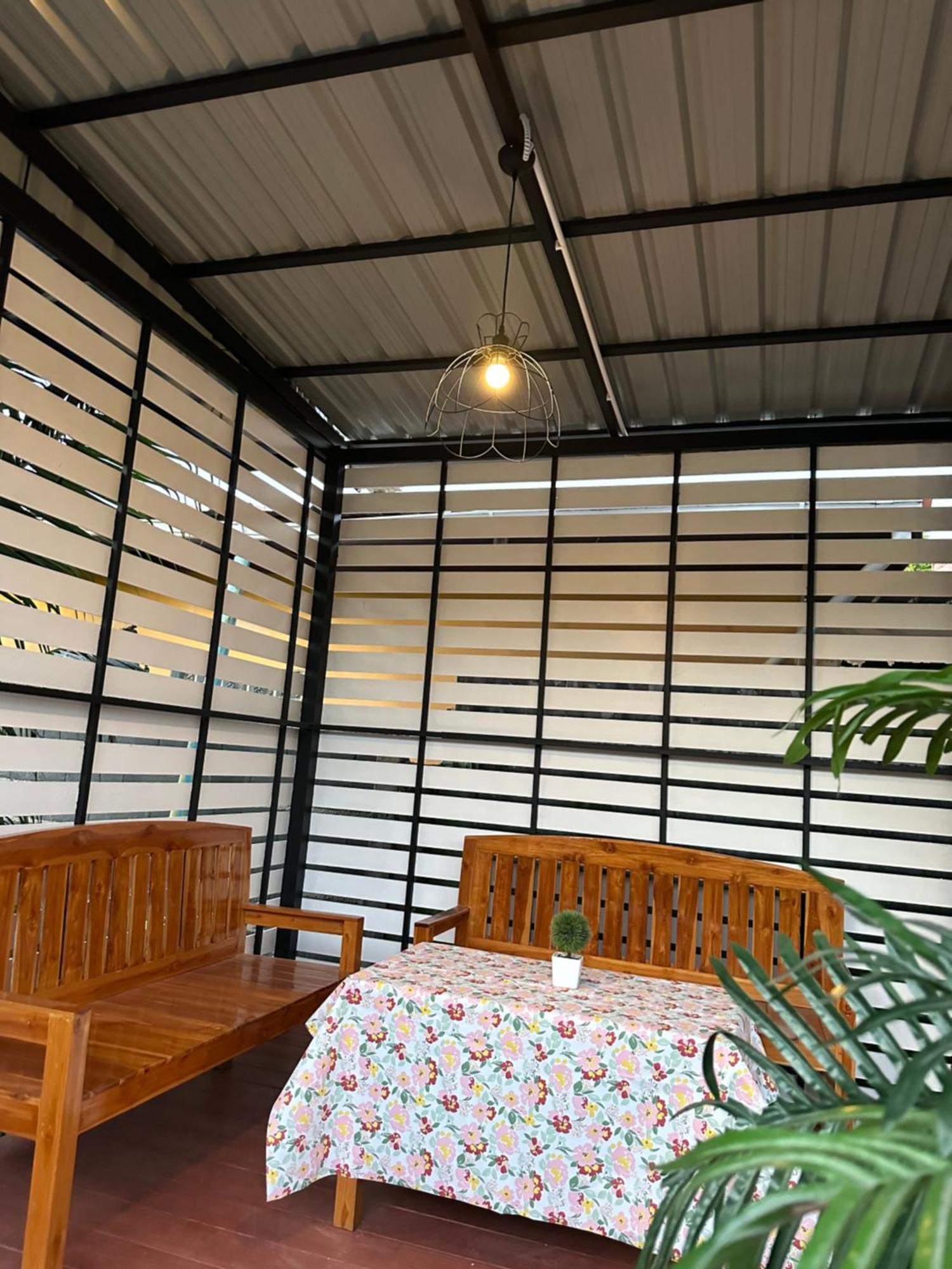 Suntalee House Hotel Nai Yang Ngoại thất bức ảnh