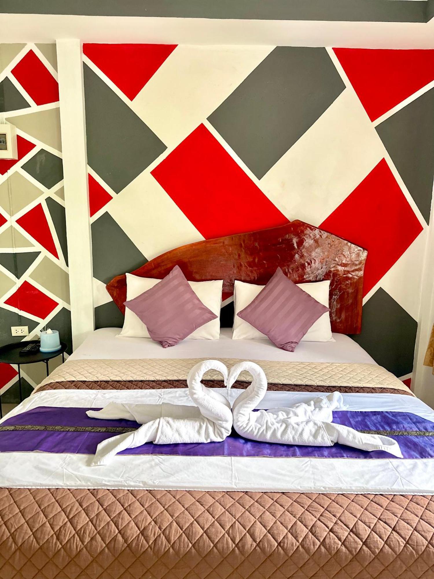 Suntalee House Hotel Nai Yang Ngoại thất bức ảnh