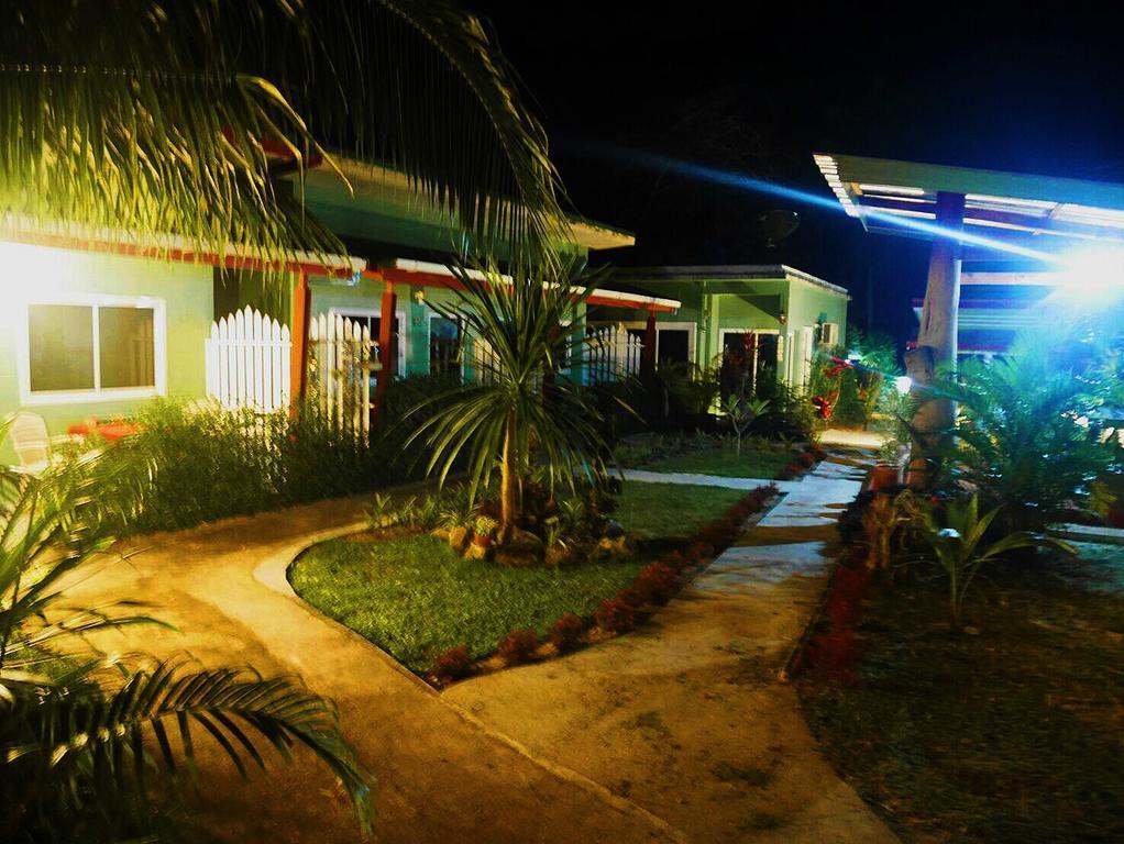 Suntalee House Hotel Nai Yang Ngoại thất bức ảnh